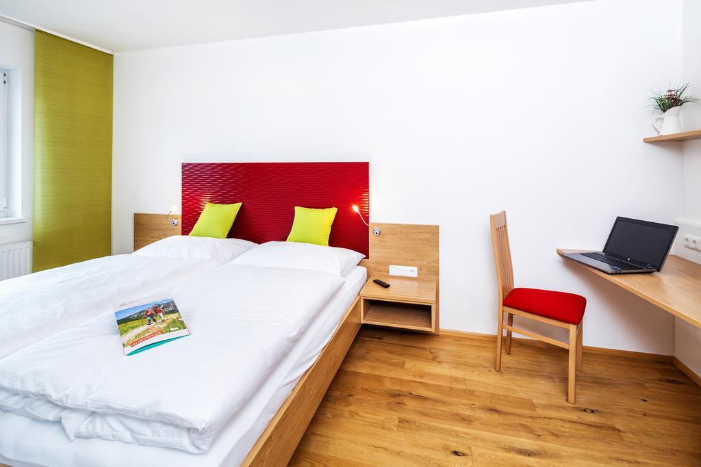 Pension Sandner Linde Steinbach an der Steyr 객실 사진
