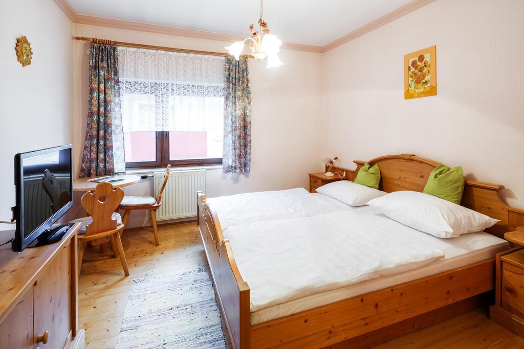Pension Sandner Linde Steinbach an der Steyr 객실 사진